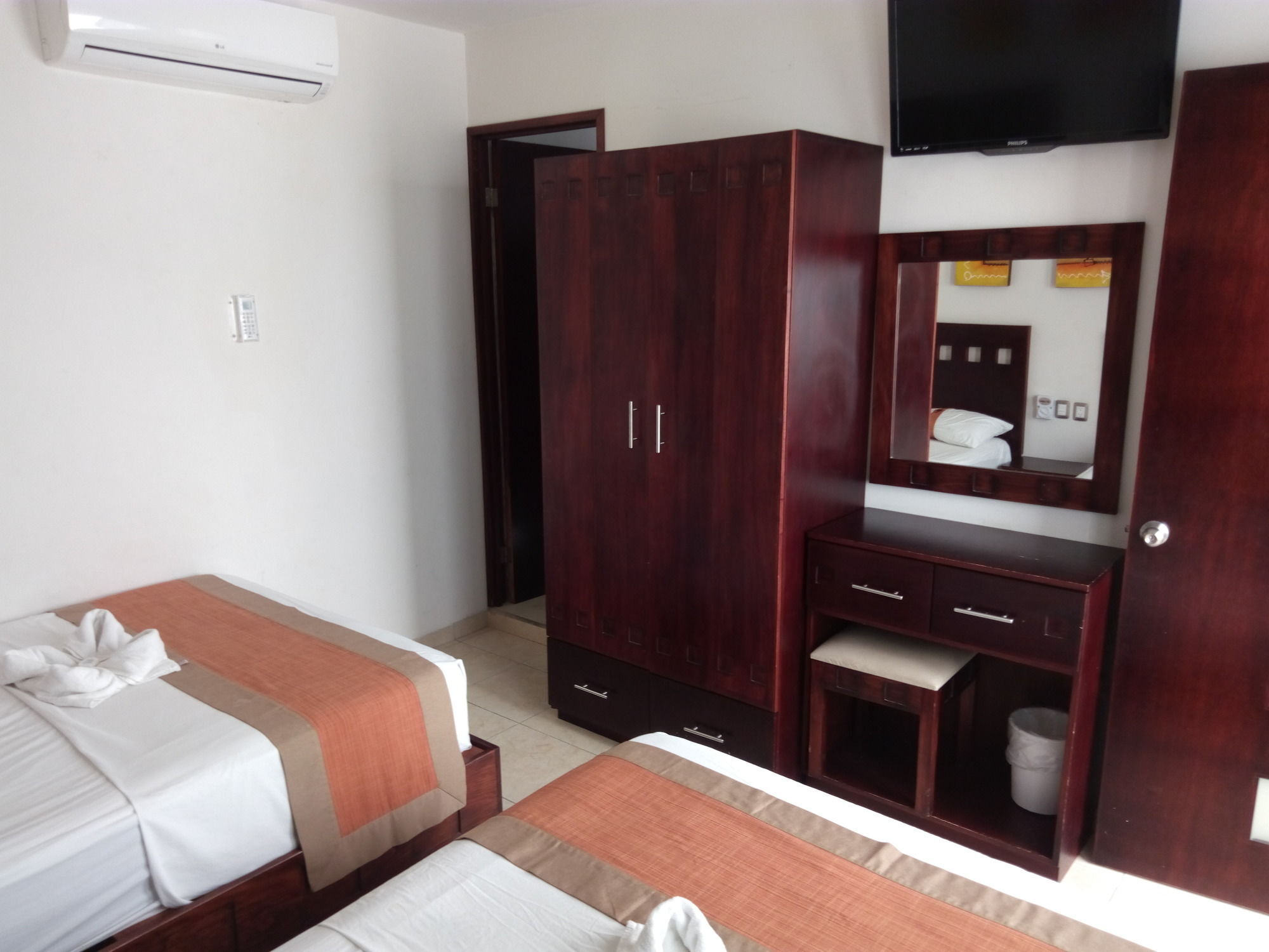 Playa Linda Hotel Progreso  Ngoại thất bức ảnh