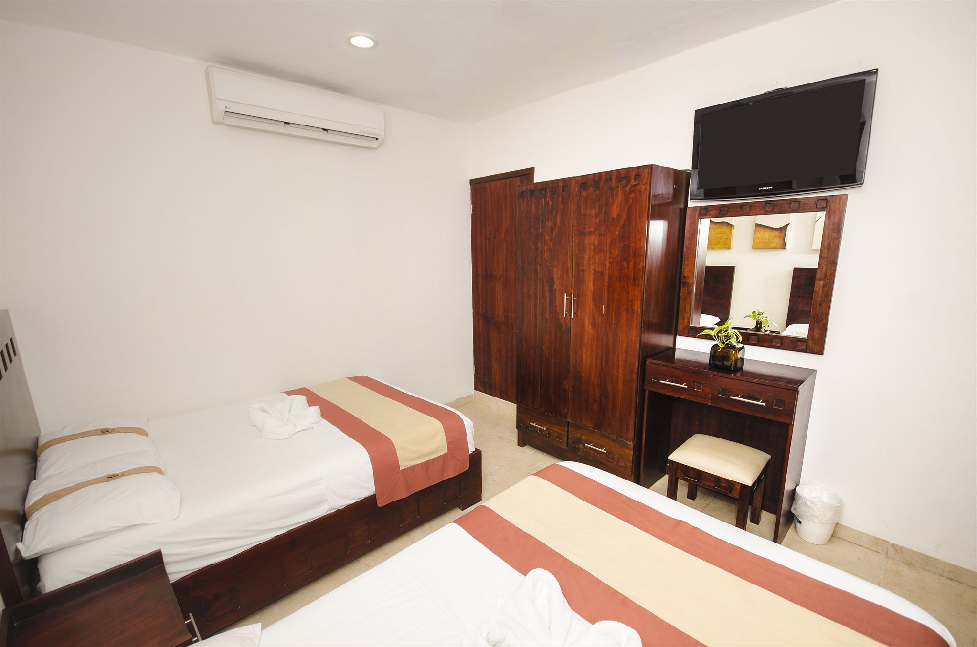 Playa Linda Hotel Progreso  Ngoại thất bức ảnh